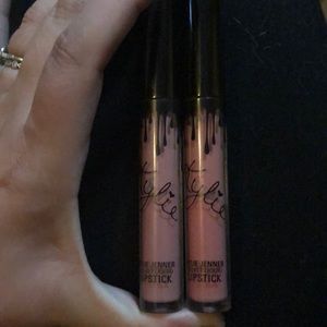 Kylie strawberry cream and charm liquid lipstick
